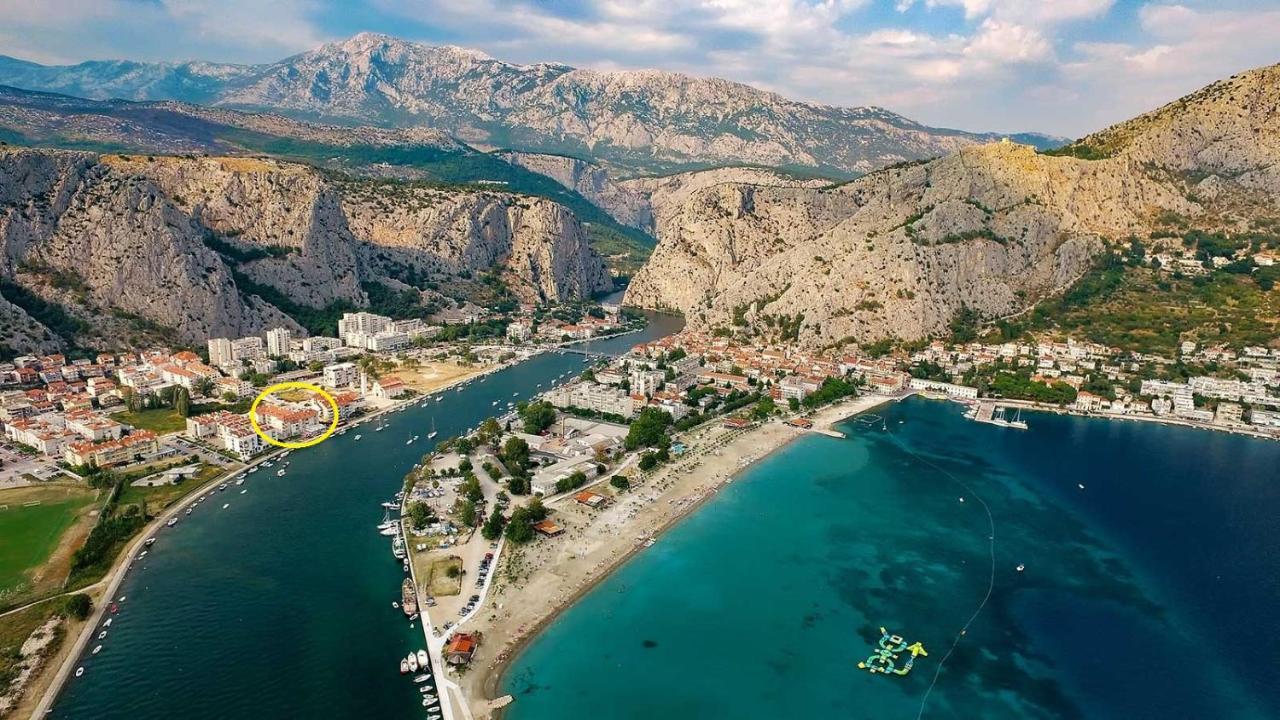 Modern New Flat Next To River Cetina Omis Exterior photo